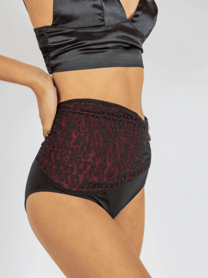 Ceinture pour stomie femme, renaissance